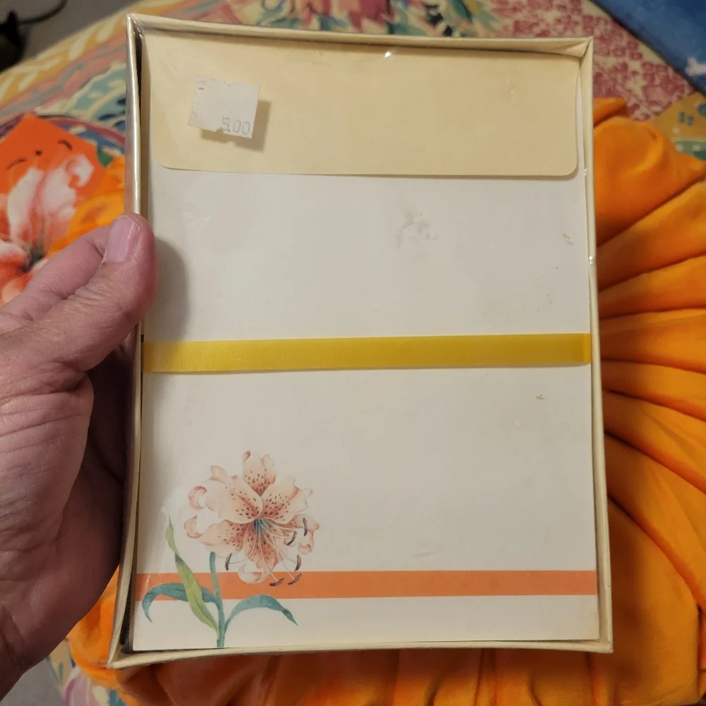 Vintage American Greetings Boxed Stationery Tiger Lily~ 1983 Unopened ~ USA Made